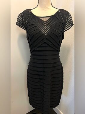 Preowned Adrianna Papell black fancy dress size 10